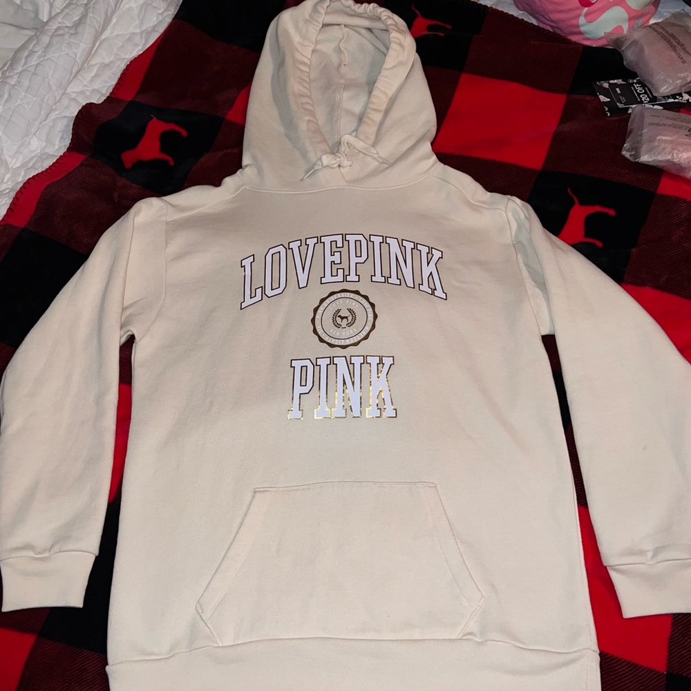 💗NWOT VS PINK FLEECE HOODIE PULLOVER💗 - Picture 2 of 10